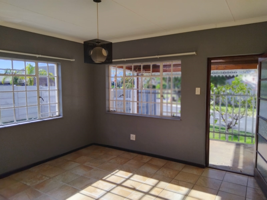 3 Bedroom Property for Sale in Riversdale Western Cape